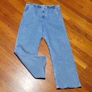Ladies LEVIS Jeans